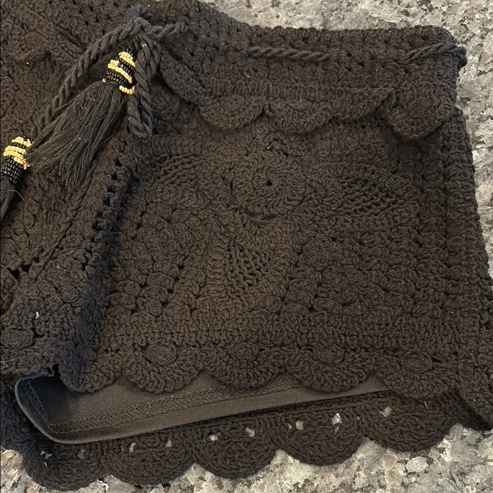 Black Bermuda Shorts with Elastic Waistband and Relaxed Fit - Picture 2 of 8